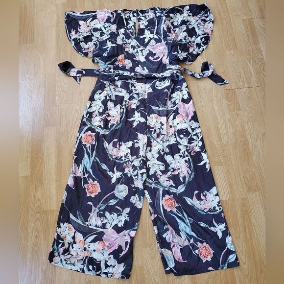 🔆 CITY CHIC 🔆 Floral Satin Cropped Jumpsuit - [size 18 in Black] - Picture 3 of 14